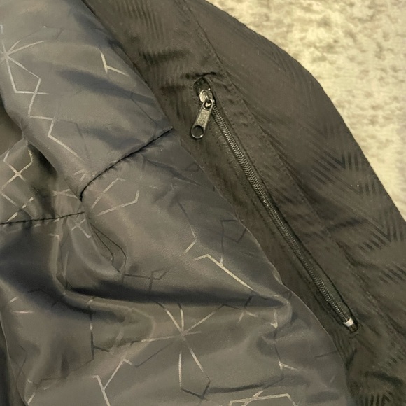 3/$30! EUC snowboarding jacket. Sz small - Picture 6 of 9